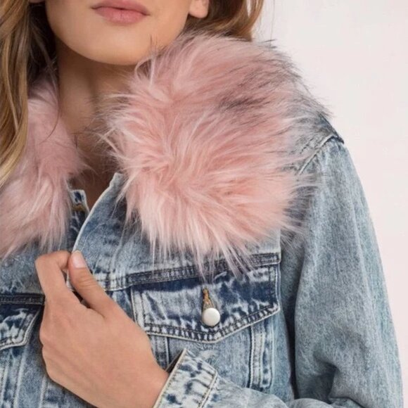3/$60 NEW YMI Denim Faux Fur Collar Denim Jacket SZ L - Picture 1 of 7